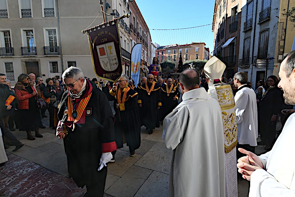 Mgr Scherrer bénit le muscat de Noël