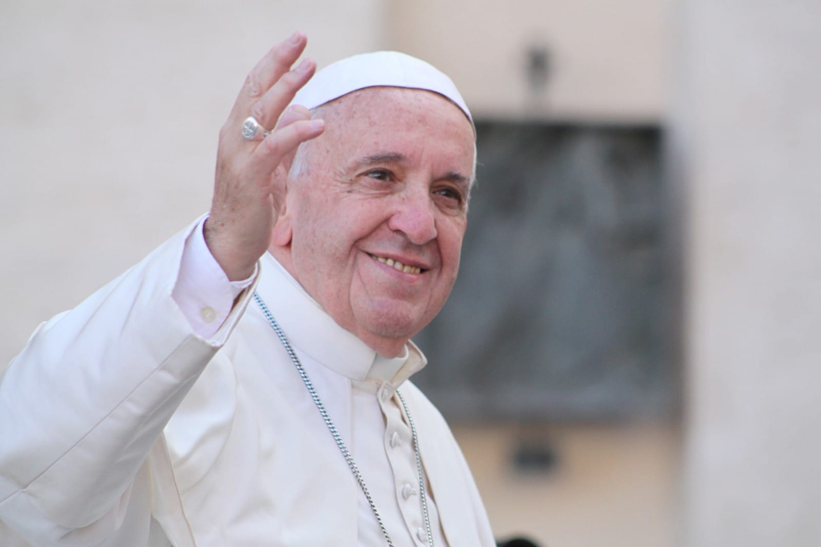Messe d’action de grâce en mémoire du pape François : Mercredi 23 avril à 18h30 en la Cathédrale Saint Jean-Baptiste